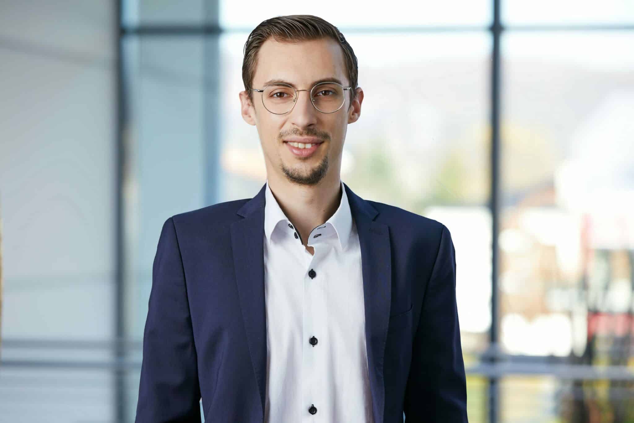 PORTRAIT_TOBIAS_LOHMAR